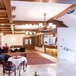 Gumberger Gmbh Garni * Neufahrn bei Freising